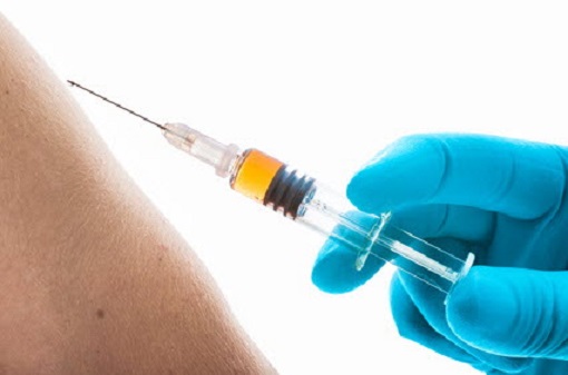 Spritze mit Impfstoff